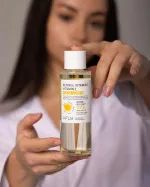 Tonico viso antietà con Retinolo, Vitamina C e Vitamina E 160 ml