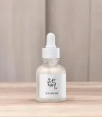Glow Deep Serum Rice + Arbutin siero illuminante per uniformare il tono della pelle 30 ml