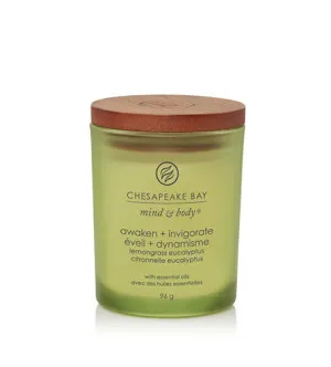 Chesapeake Bay Awaken + Invigorate Lemongrass Eucalyptus candela profumata 96 g