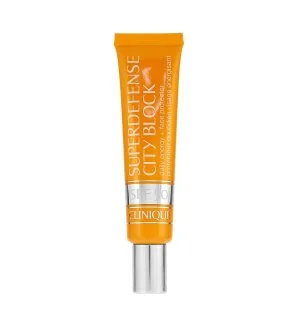 Clinique Superdefense™ City Block Broad Spectrum fluido protettivo energizzante SPF 50