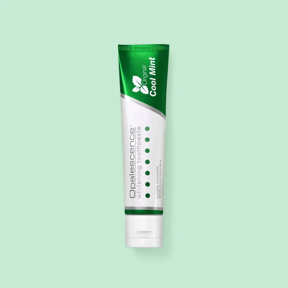 Cool Mint dentifricio sbiancante 133 g