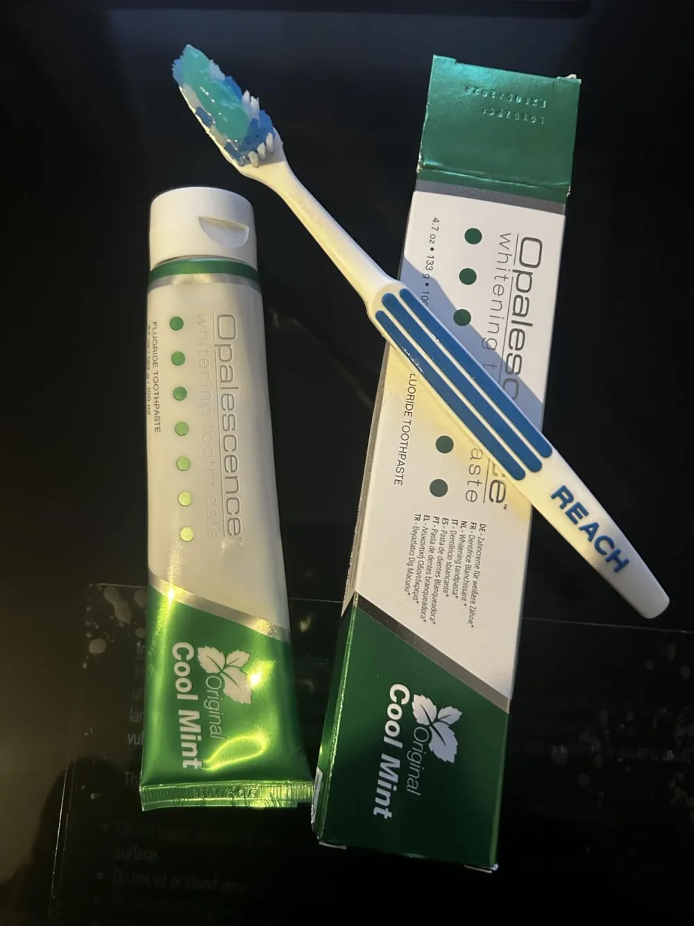 Cool Mint dentifricio sbiancante 133 g
