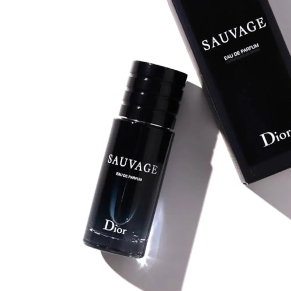 Sauvage eau de parfum per uomo 30 ml
