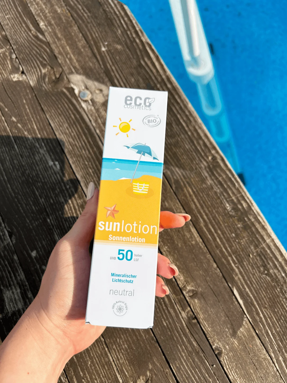 Eco Cosmetics Latte solare Neutral senza profumo SPF 50 BIO (125 ml) - con filtri minerali naturali
