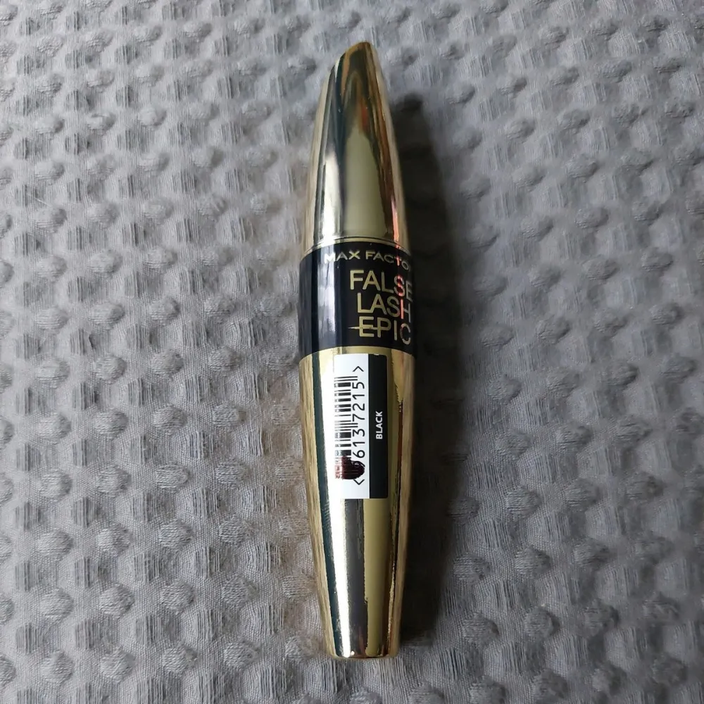 False Lash Epic Waterproof - Nero 13 ml