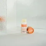 Kvitok Balsamo per le labbra agli agrumi freschi (8 ml) - dà una sensazione delicatamente rinfrescante