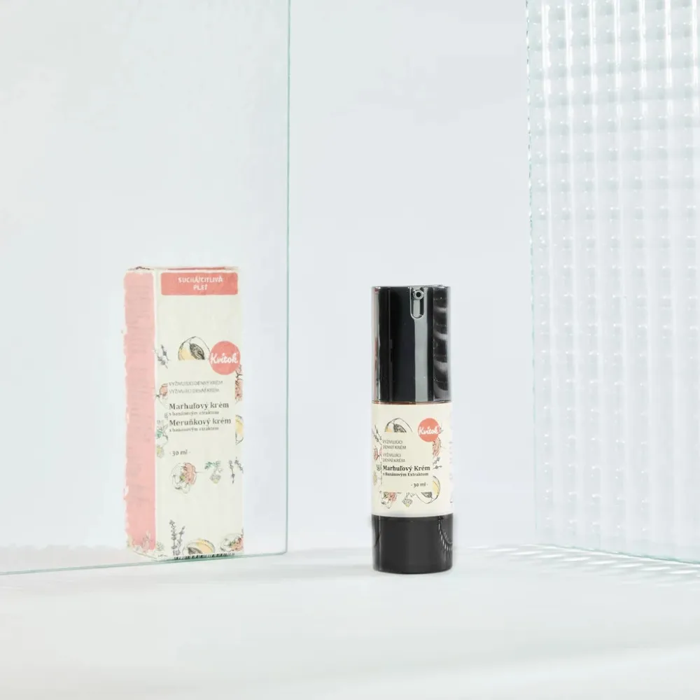 Kvitok Crema da giorno all'albicocca per pelli sensibili (30 ml) - allevia le irritazioni e i rossori