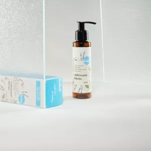 Kvitok Latte esfoliante (100 ml) - con olio di mandorle e albicocche