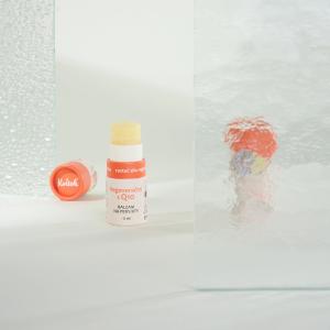 Balsamo labbra rigenerante con Q10 (8 ml) - con olio di prugna