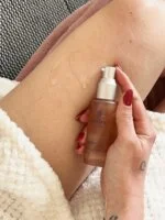 Kvitok Senses Olio corpo nutriente Fruity (50 ml) - al profumo di lampone, ribes e vaniglia