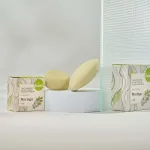 Kvitok Shampoo solido con balsamo antiforfora alla Moringa (25 g) - capelli brillanti e senza forfora
