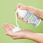 laSaponaria Schiuma detergente intima con fiordaliso & prebiotici BIO (100 ml) - adatta per bambini e per il periodo della menopausa