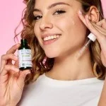 laSaponaria Siero viso - Fitoretinolo BIO (30 ml) - rigenera e illumina la pelle