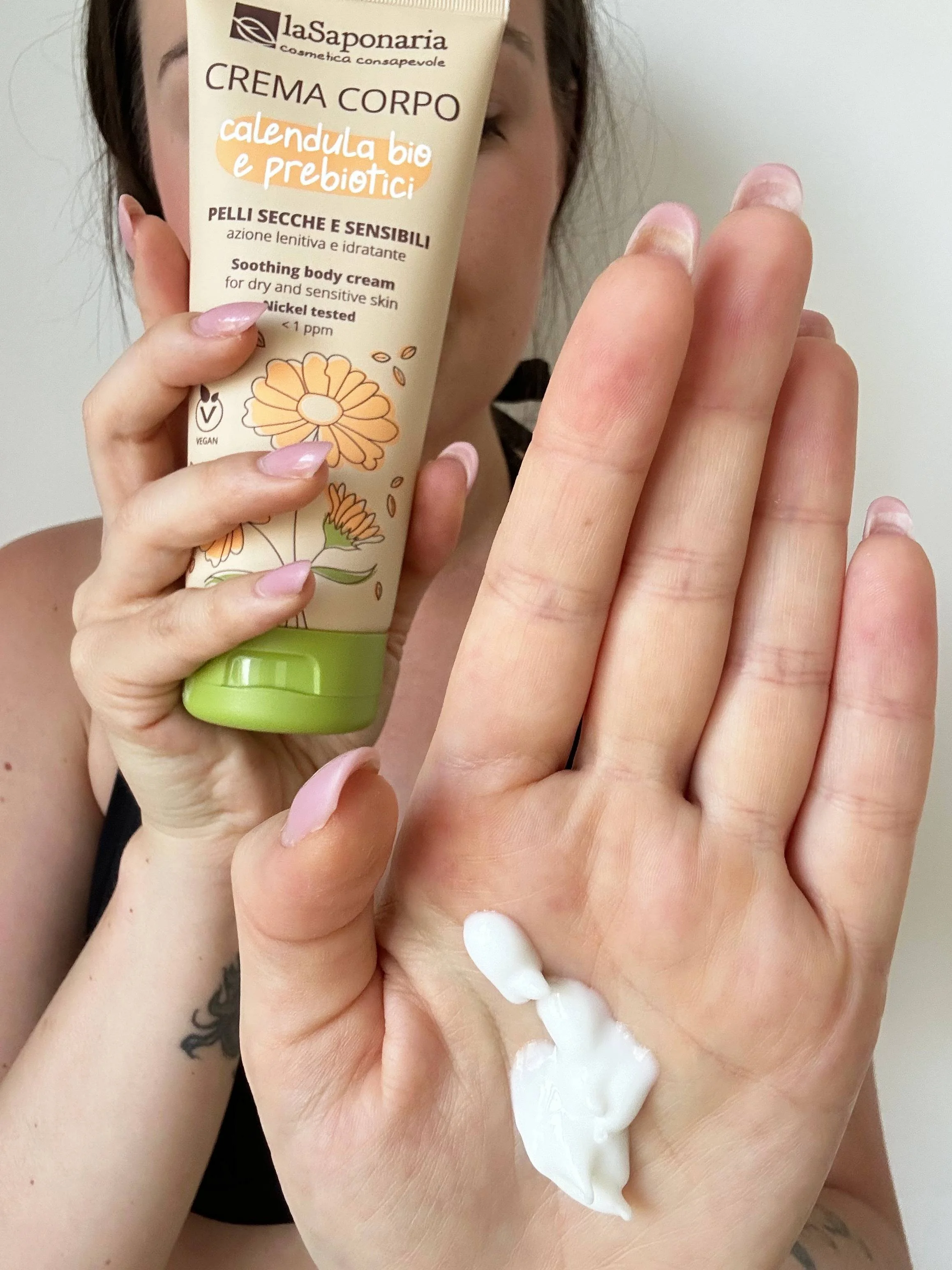 laSaponaria Crema corpo con calendula BIO e prebiotici per pelli sensibili (200 ml) - nutre, lenisce e idrata