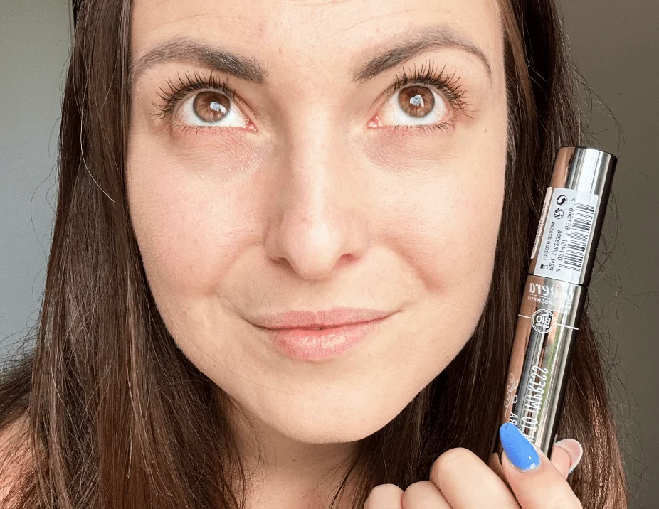 Lavera Mascara Lash to Impress (13 ml) - nero - volume e nutrimento senza sbavature