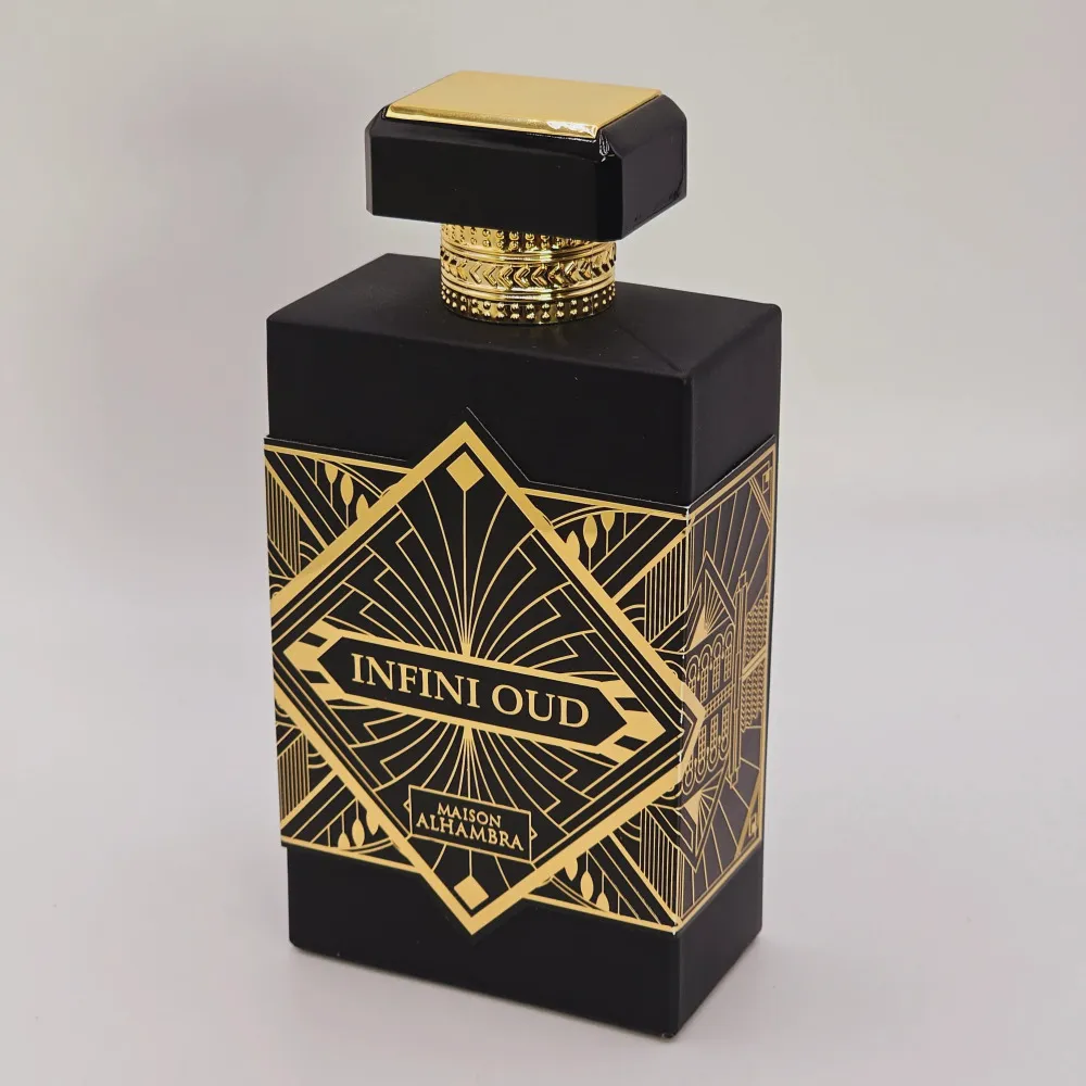 Infini Oud eau de parfum unisex 100 ml