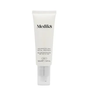 Medik8 Advanced Day Total Protect crema idratante anti-età SPF 30