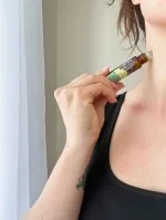 Natasha Roll-on Miscela di oli essenziali - Mente lucida (10 ml) - una carica di energia sempre e ovunque