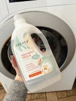 Natuty Additivo per il risciacquo del bucato al profumo di limone 1,5 l