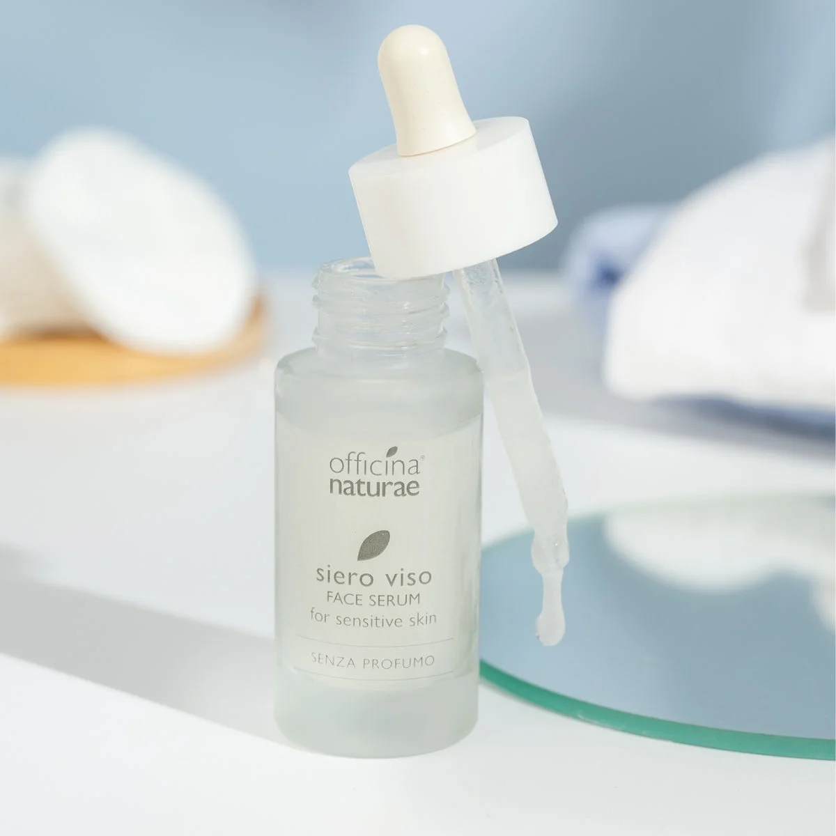 Officina Naturae Siero viso per pelle sensibile (30 ml) - lenisce la pelle reattiva