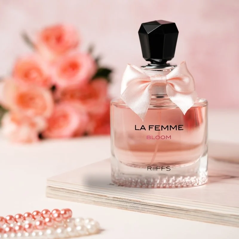 La Femme Bloom Eau de Parfum da donna 100 ml