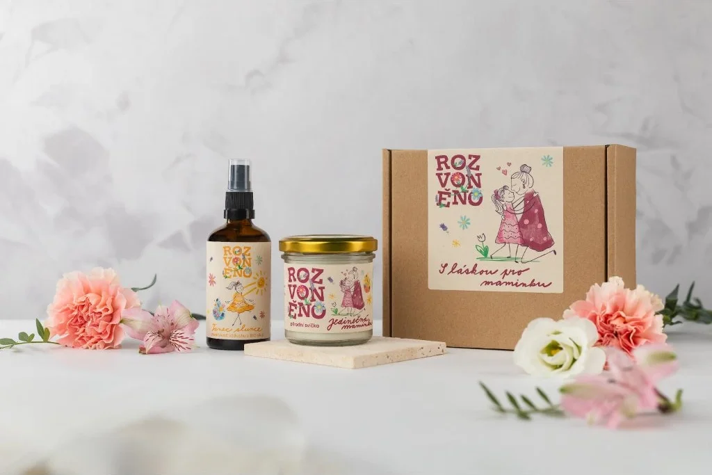 Rozvoněno Confezione regalo Con amore per la mamma - candela profumata e deodorante per ambienti