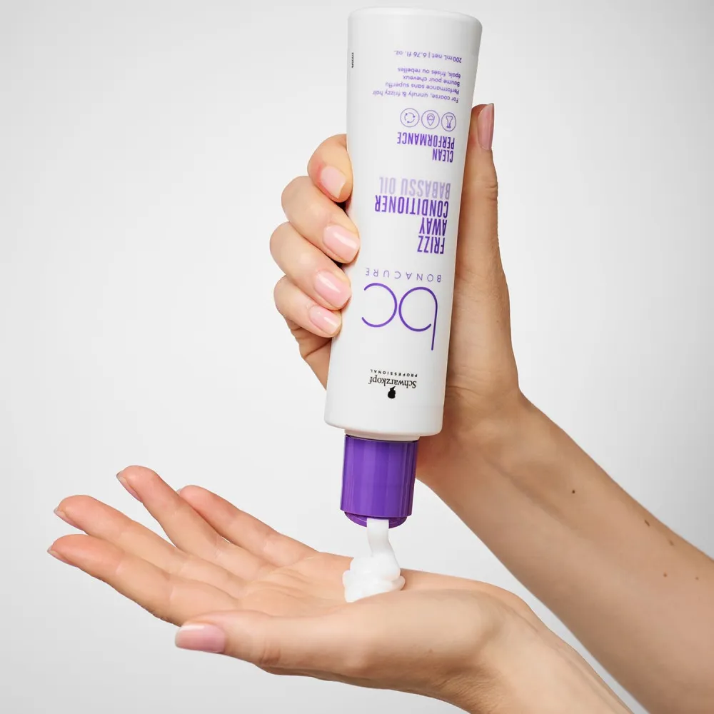 Professional BC Frizz Away Conditioner balsamo per capelli indisciplinati e crespi 200 ml