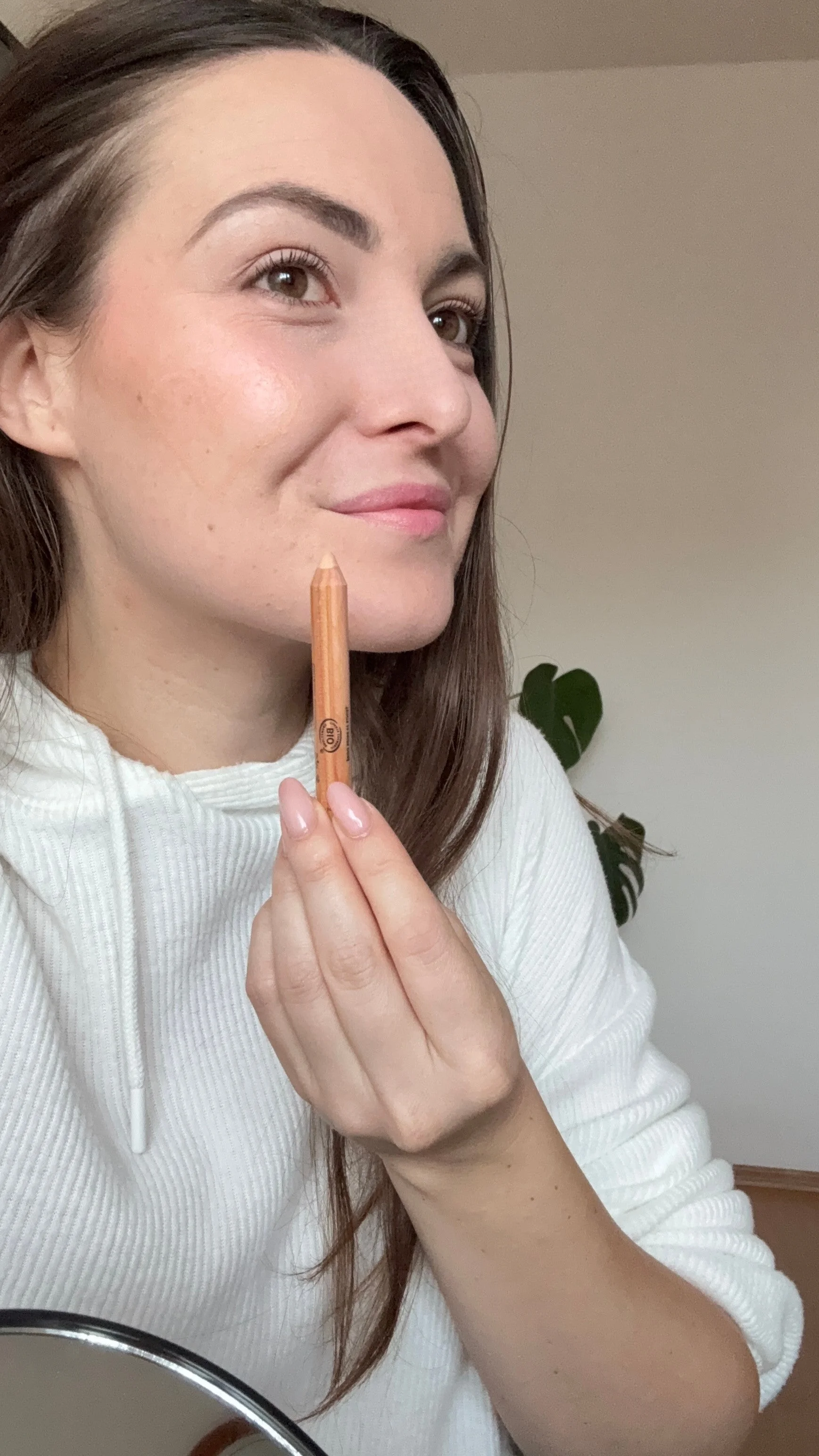 SO’BiO étic Correttore BIO (4 g) 25 BEIGE DORÉ — beige dorato - copre le imperfezioni della pelle