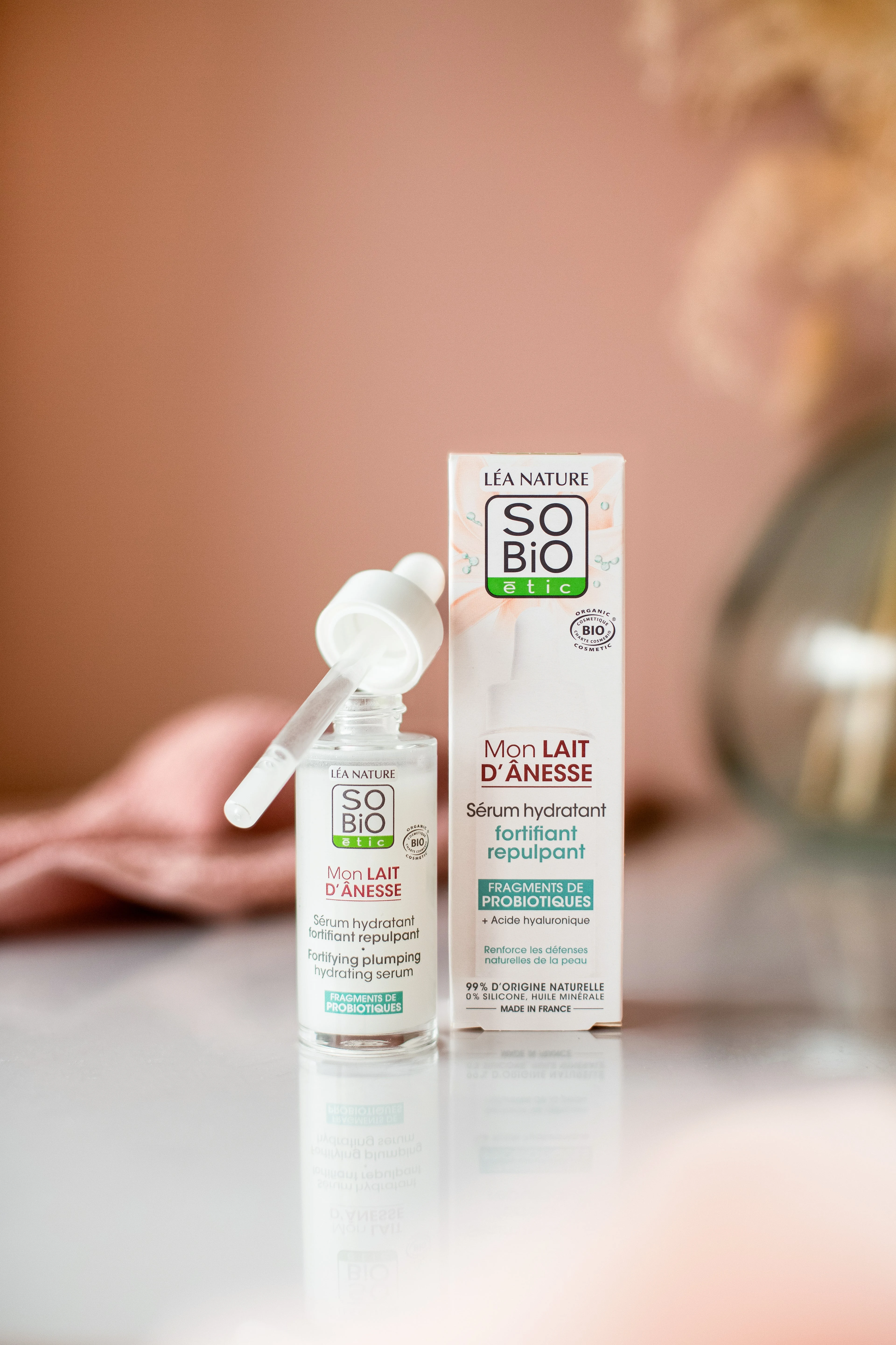 SO’BiO étic Siero idratante rinforzante al latte d’asina BIO (30 ml) - con acido ialuronico