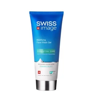 Swiss Army Image Essential Care gel detergente schiumogeno per il viso astringente e opacizzante per la pulizia profonda