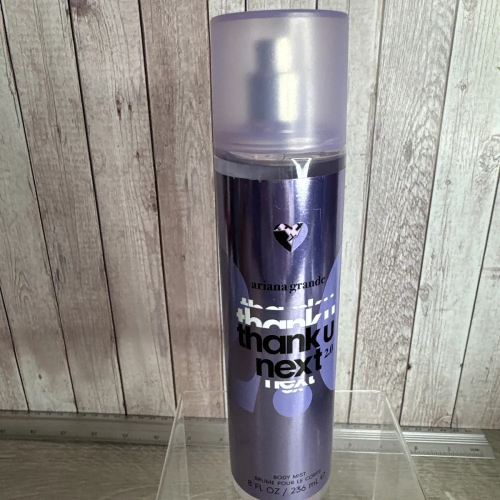 Thank U Next 2.0 spray per il corpo da donna 236 ml