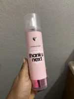 Thank U Next spray per il corpo da donna 236 ml