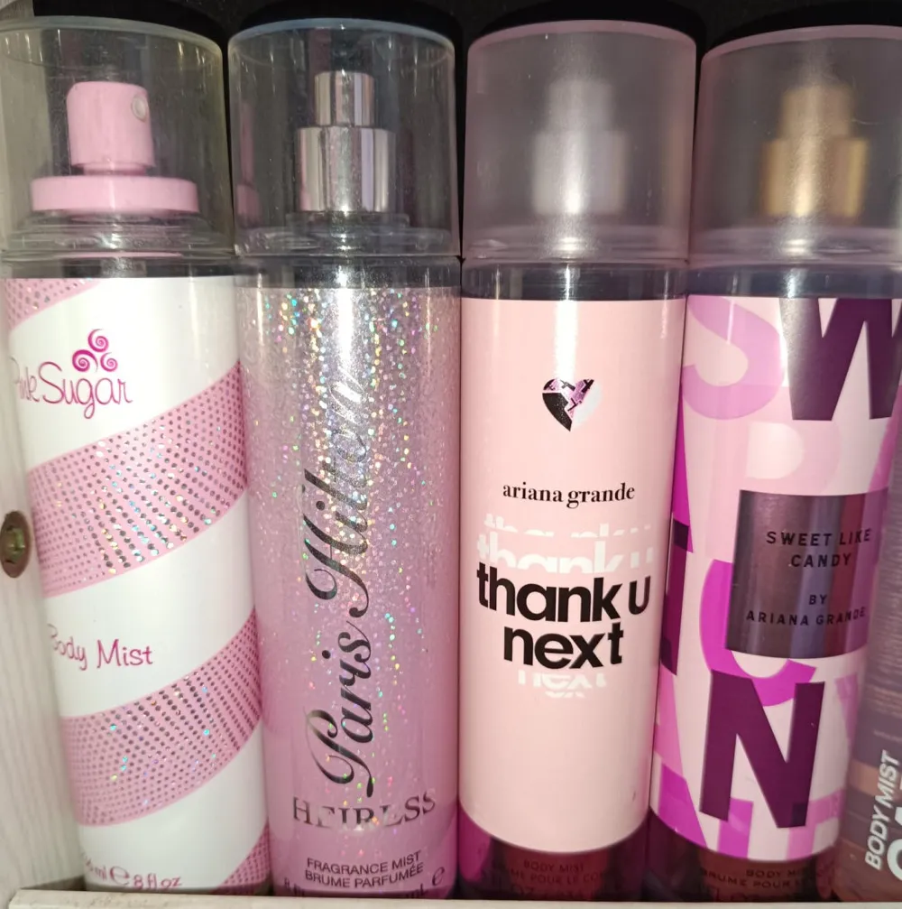 Thank U Next spray per il corpo da donna 236 ml