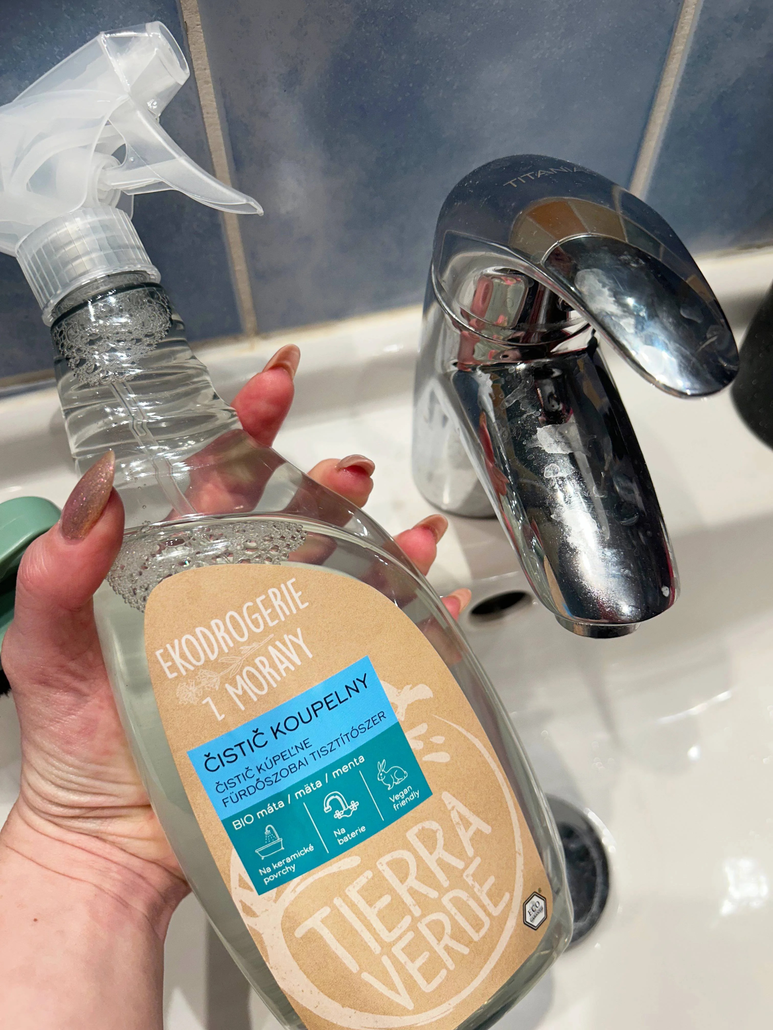 Tierra Verde Detergente per il bagno alla menta BIO 110 ml - con tensioattivi biodegradabili