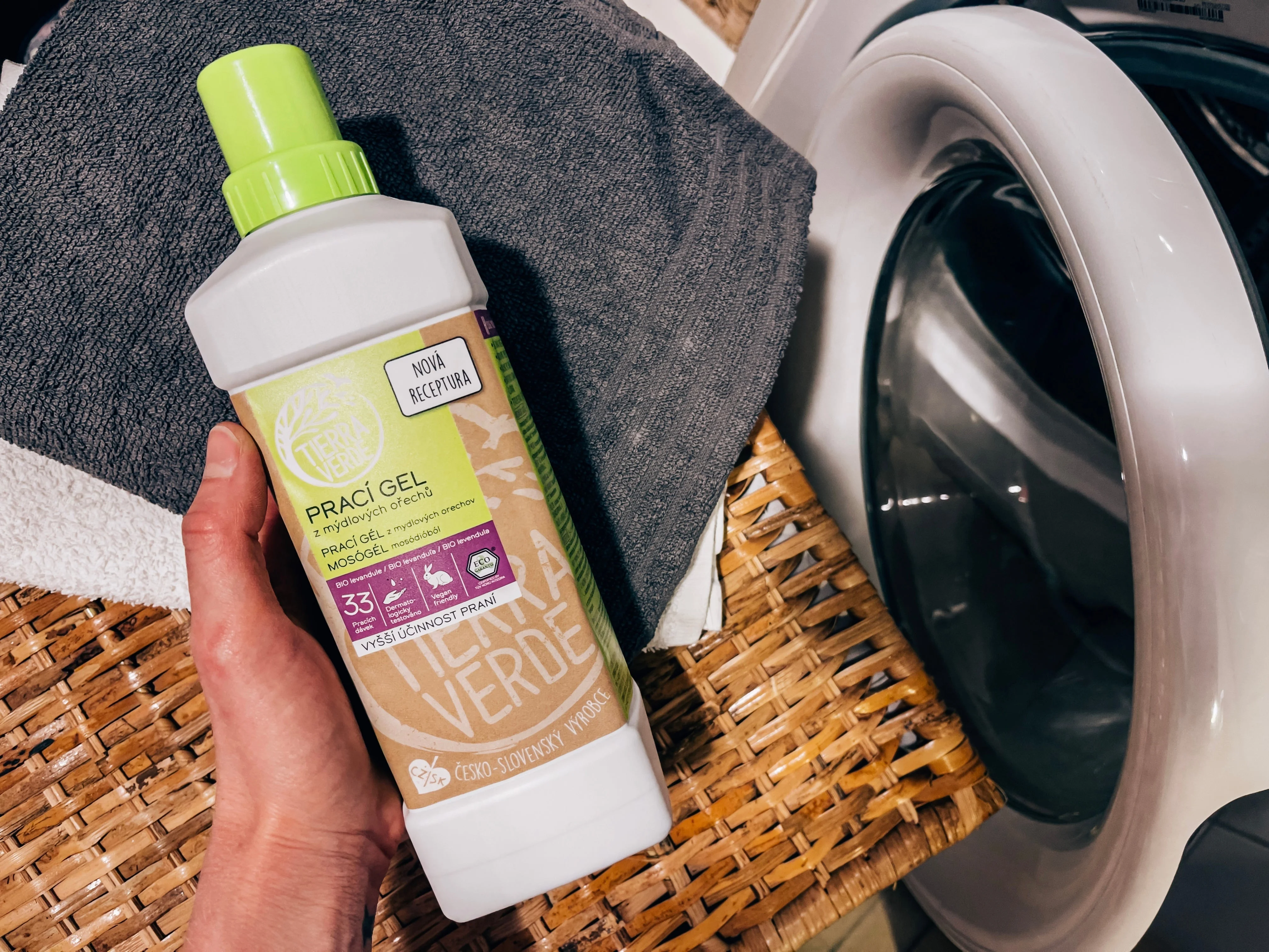 Tierra Verde Gel detergente alla lavanda BIO 2 l