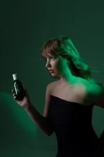Uoga Uoga Shampoo volumizzante More Passion BIO (250 ml) - per capelli grassi e piatti