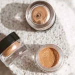 Uoga Uoga Ombretto minerale in polvere libera con ambra (1 g) 713 Oh-Owl - 10 tonalità