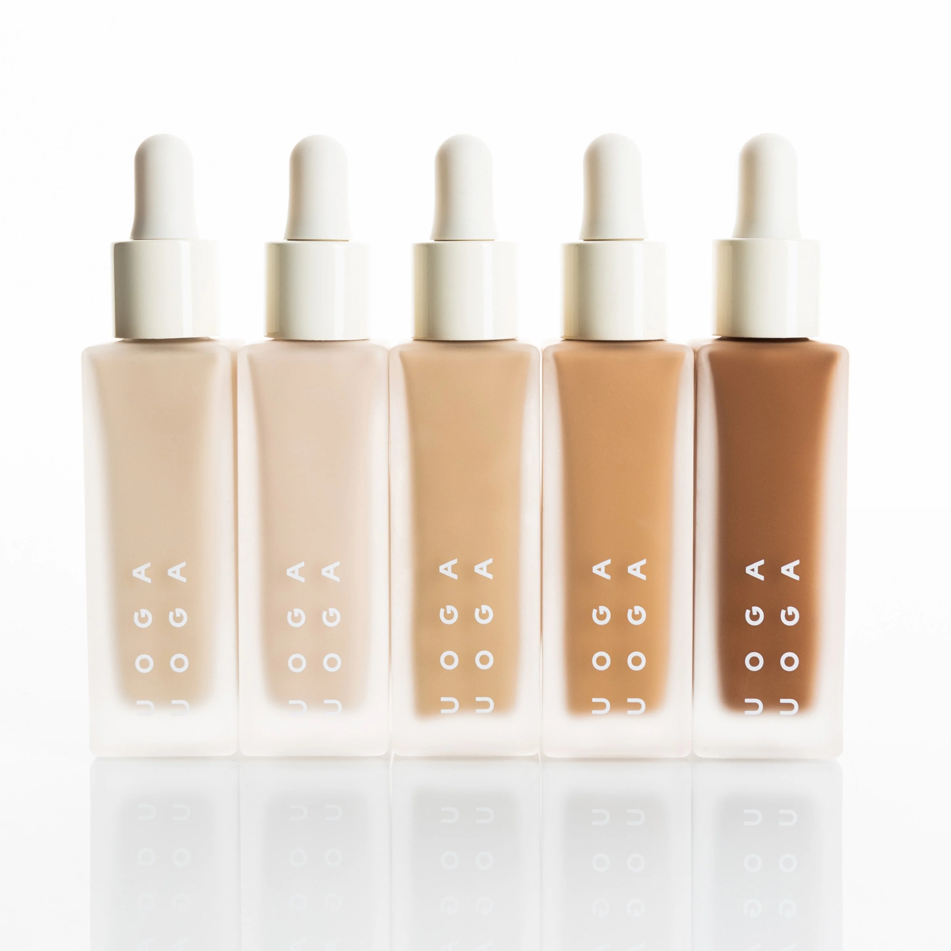 Uoga Uoga Fondotinta minerale liquido e siero SPF 20 BIO (30 ml) 685 Desolate Shore - idrata e protegge la pelle