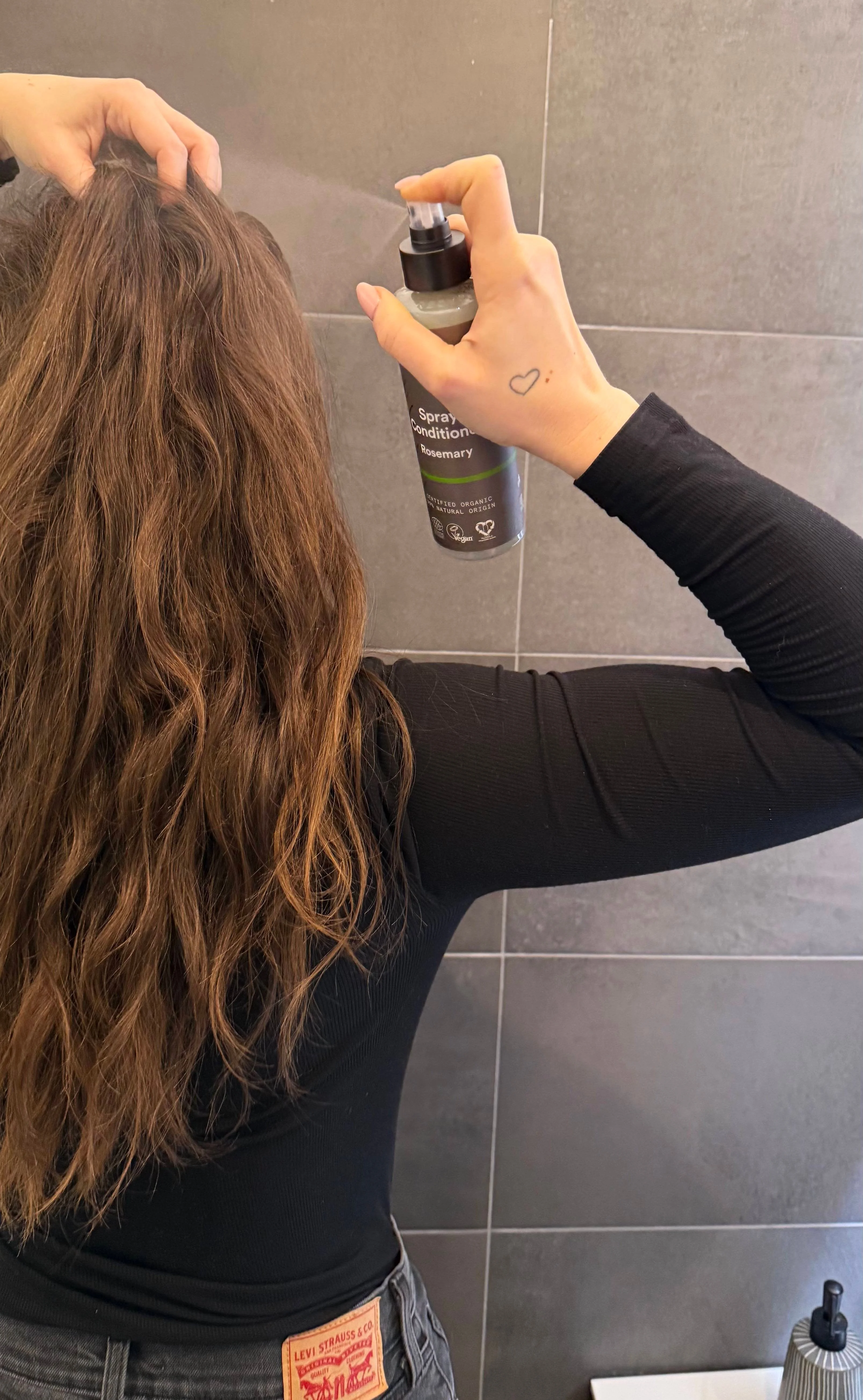 Urtekram Balsamo spray al rosmarino BIO (250 ml)
