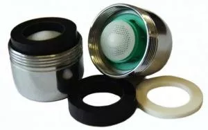 Watersavers RA6 22/24 U - aeratoree universale a risparmio energetico con filettatura esterna e interna, produzione ceca