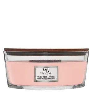 Candela profumata WoodWick Pressed Blooms & Patchouli con stoppino in legno 453,6 g