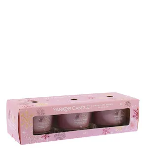Yankee Candle Snowflake Kisses candela votiva in vetro 3 x 37 g