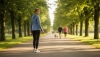 Perché camminare all'indietro, ovvero il retro walking, è sempre più popolare