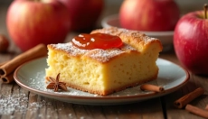 Pan di zenzero versato sulla teglia che delizierà non solo i bambini, ma anche gli adulti