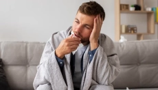 Guida rapida su come curare un raffreddore in un solo giorno