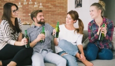 Come alleviare i sintomi della sbornia e recuperare rapidamente