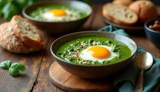 Zuppa di spinaci come pranzo salutare che adorerete